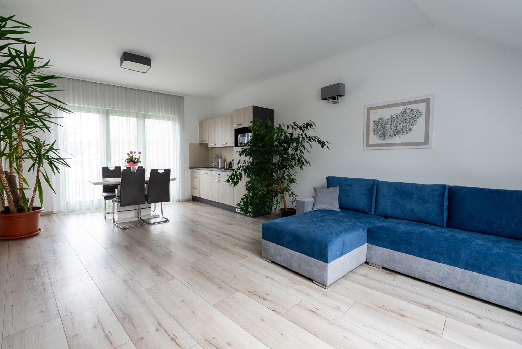 Jokai Apartman Dunafoldvar Экстерьер фото
